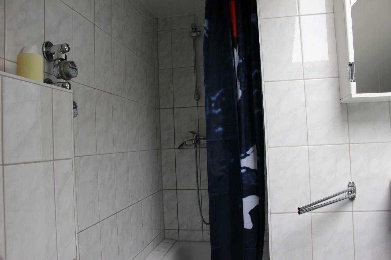 Zv-Scholtz Gaestehaus Neuoetting Simbacher Strasse 7 ภายนอก รูปภาพ